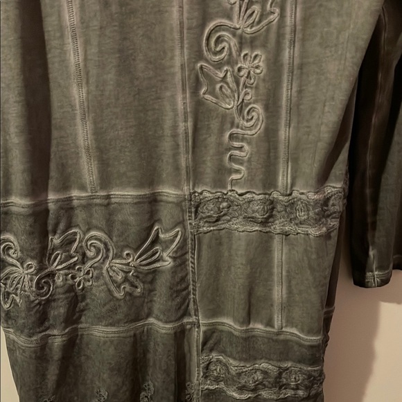 Gray V-Neck Long Sleeve Sweater Dress - Picture 2 of 6